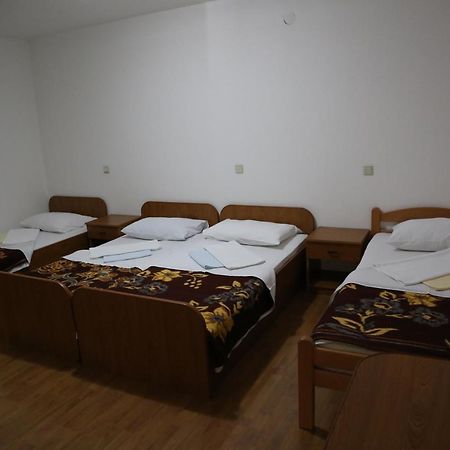 Pansion Devotions Hotel Medugorje Bagian luar foto