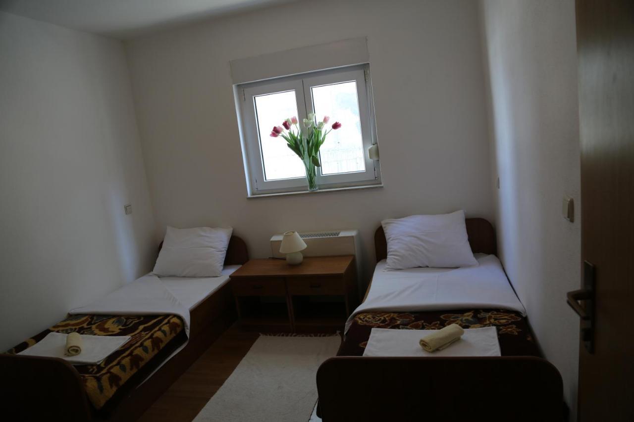 Pansion Devotions Hotel Medugorje Bagian luar foto